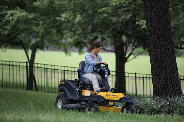 Cub Cadet | Zero-Turn Riding Mowers | RZT® SX Series for sale at Rusler Implement, Colorado
