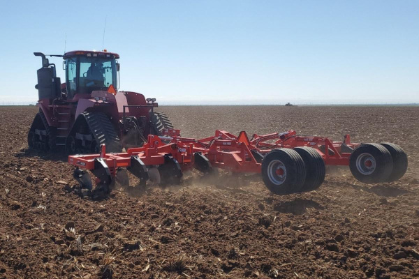 Kuhn | Rippers | 4835 Series for sale at Rusler Implement, Colorado