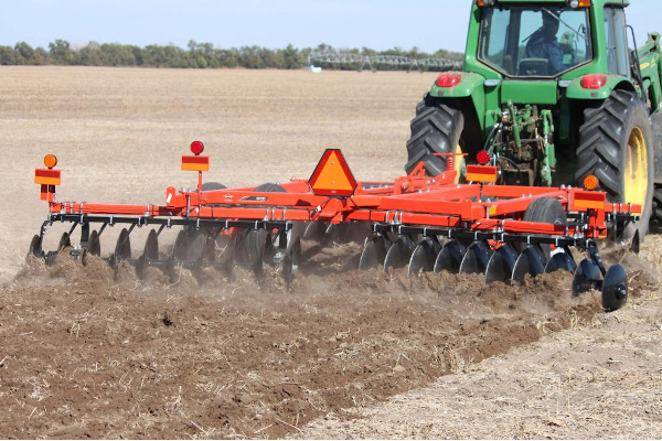 Kuhn | Disc Harrows | Class I: Seedbed Finishing for sale at Rusler Implement, Colorado