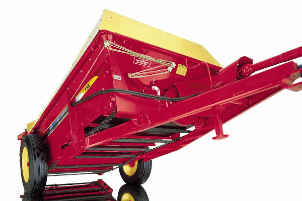New Holland | Box Spreaders | 130 for sale at Rusler Implement, Colorado