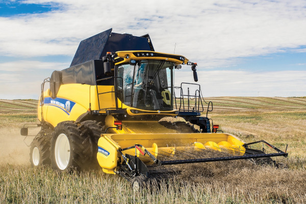 New Holland | Combines & Headers | CX8 Series - Tier 4B Super Conventional Combines for sale at Rusler Implement, Colorado