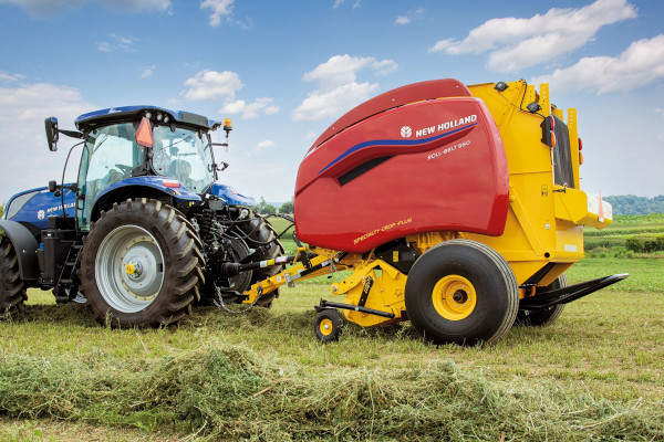 New Holland | Haytools & Spreaders | Roll-Belt™ Round Balers for sale at Rusler Implement, Colorado