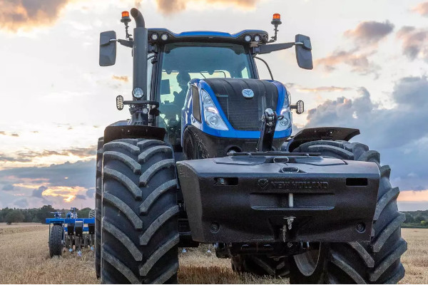 New Holland | Tractors & Telehandlers | T7 with PLM Intelligence for sale at Rusler Implement, Colorado