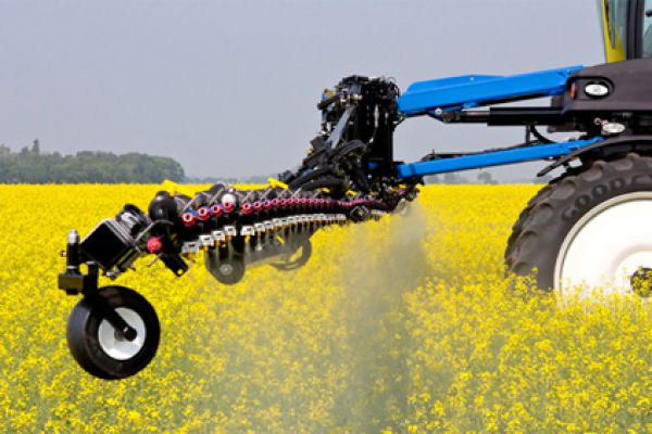 New Holland | Guardian Front Boom Sprayers | SP.333F (PRIOR MODEL) for sale at Rusler Implement, Colorado